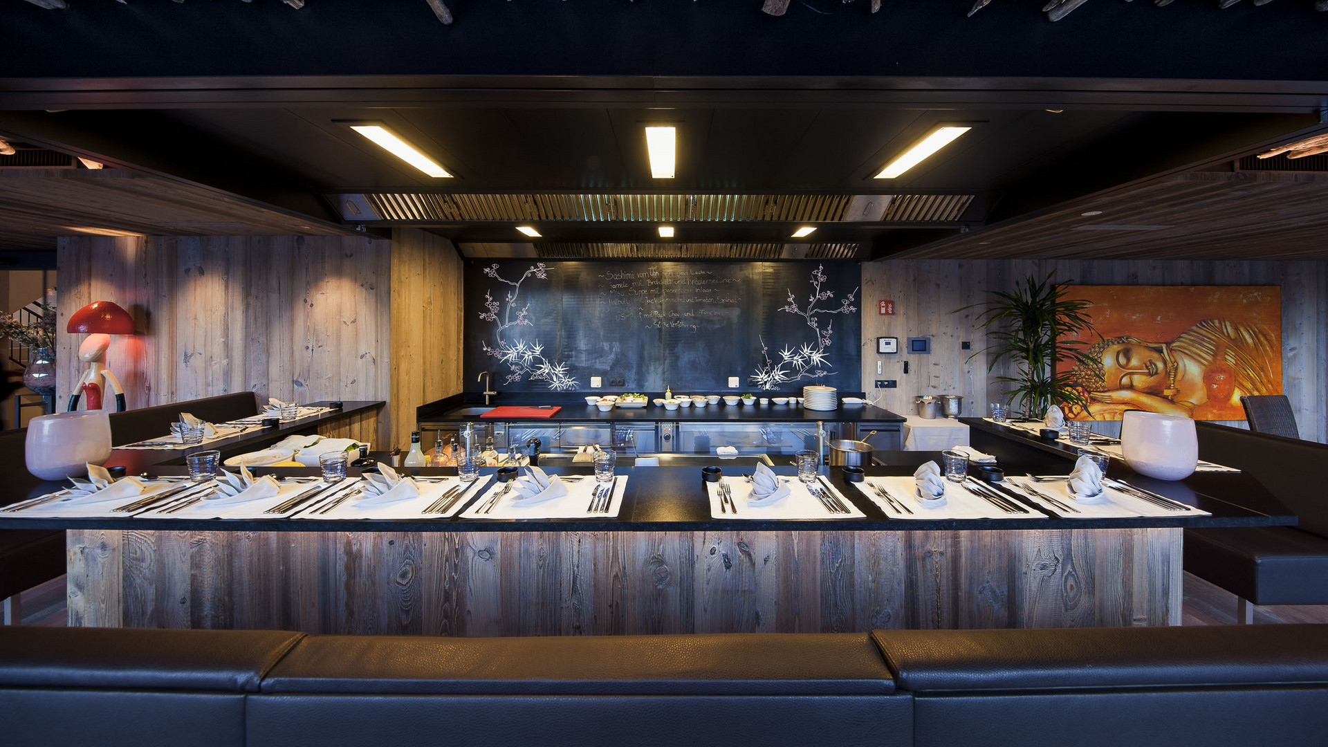 Teppanyaki restaurant at the Quellenhof Teppanyaki restaurant at the Quellenhof