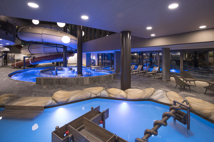 Votre hôtel de luxe avec piscine dans le Tyrol du Sud Votre hôtel de luxe avec piscine dans le Tyrol du Sud