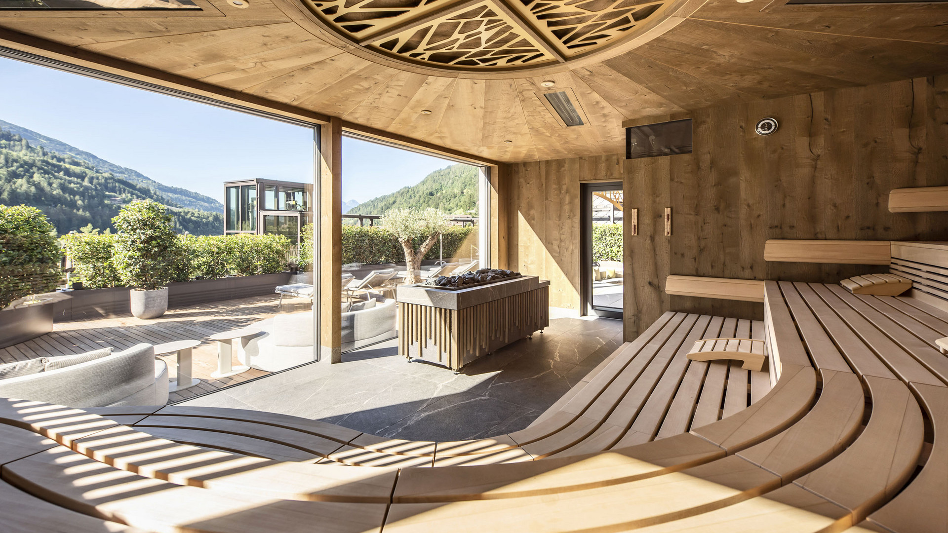 Rigeneratevi nel nostro hotel con spa vicino a Merano Rigeneratevi nel nostro hotel con spa vicino a Merano